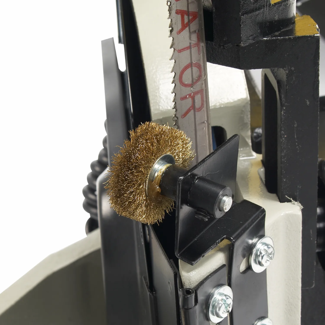 Baileigh 7-Inch Horizontal/Vertical Bandsaw, Coolant Pump (BS-712MS) 1001684 close-up of the blade guide and cutting area engineered for accurate metal cutting and improved blade stability.