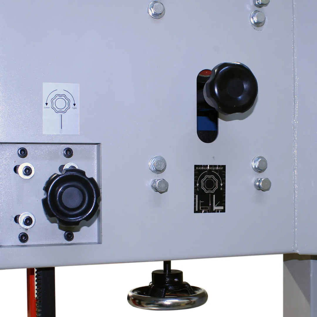 Baileigh BSV-18VS-V2 - Vertical Band Saw 1230389 operator control panel with machine controls and safety features for efficient workshop operation.