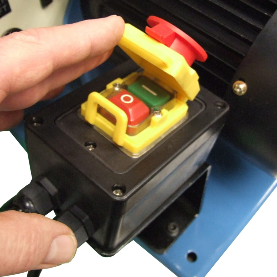 Baileigh Combination Belt and Disk Grinder DBG-62 1002674 industrial control switch with emergency stop and start buttons for safe, reliable grinder operation.