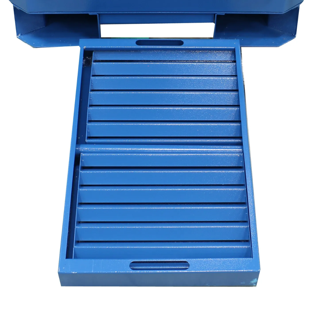 Baileigh Heavy Duty Metal Dust Collector MDC-3500-HD 1017595 removable collection drawer allowing convenient disposal of collected metal dust and debris.