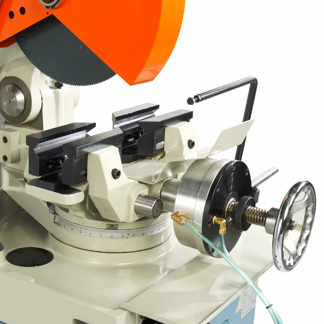 Baileigh Manual Cold Saw CS-350P 1002574 close-up of the precision self-centering miter vise with handwheel adjustment and angle scale for accurate repeatable metal cutting.