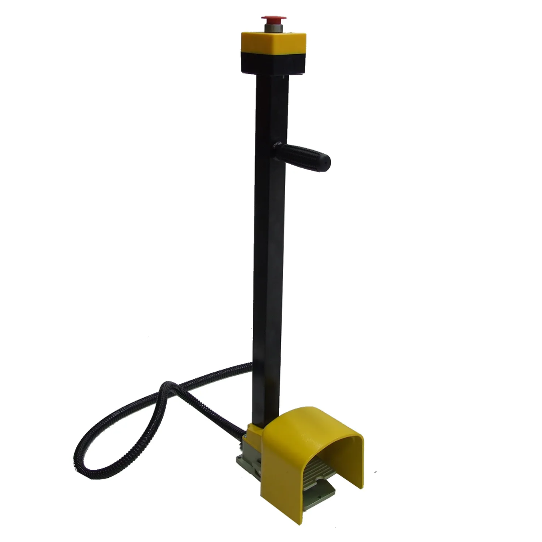 Baileigh Sheet Metal Corner Notcher SN-F09-MS 1007231 industrial foot pedal control for hands-free hydraulic operation and improved operator efficiency.