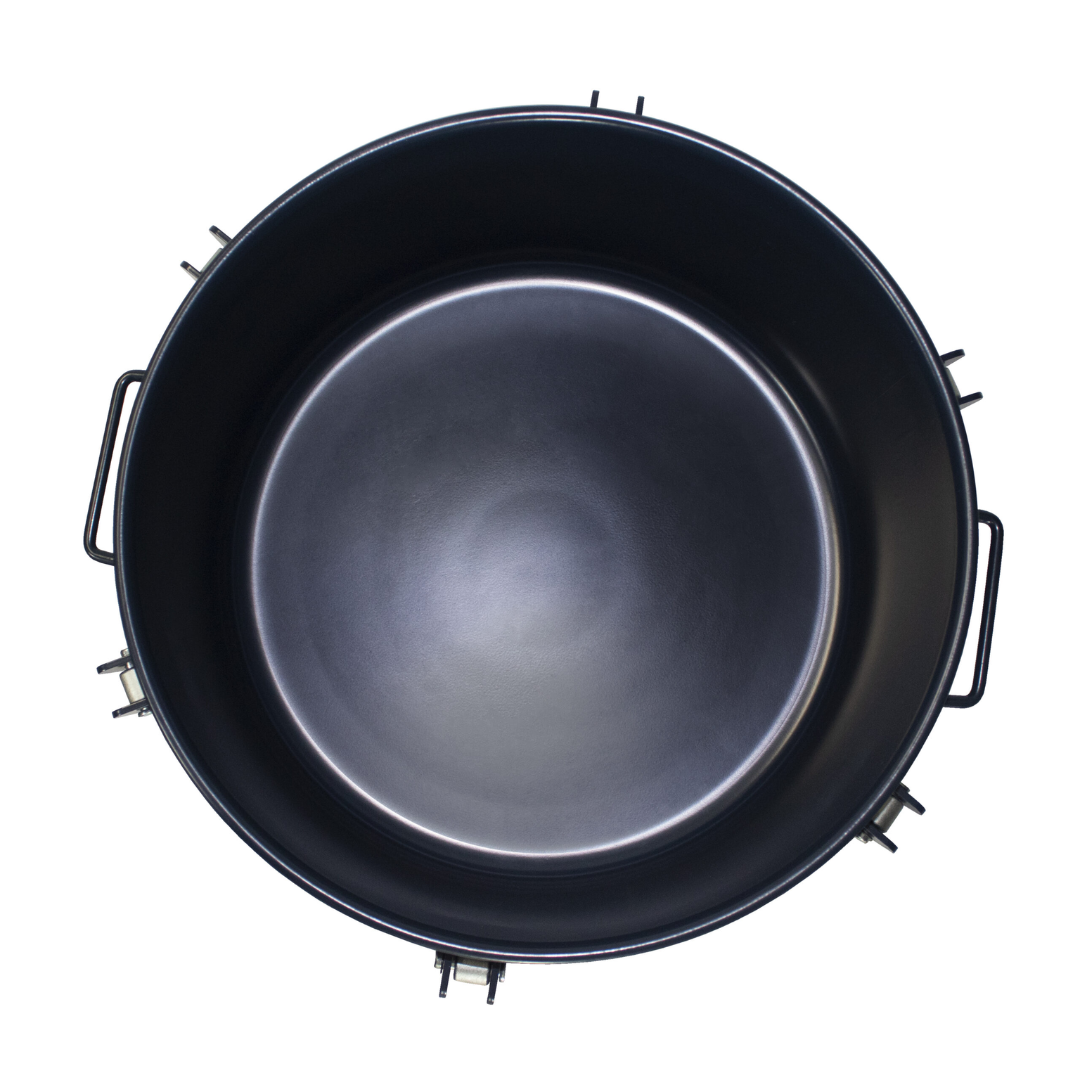 California Air Tools 1810C 10 Gallon Pressure Pot for Resin or Epoxy Casting internal bowl view showing smooth finish