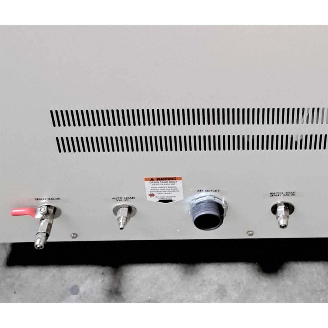 California Air Tools 20040DSPCADC Powerful 4.0 Hp Ultra Quiet & Oil-Free Air Compressor rear ventilation and cooling system close-up