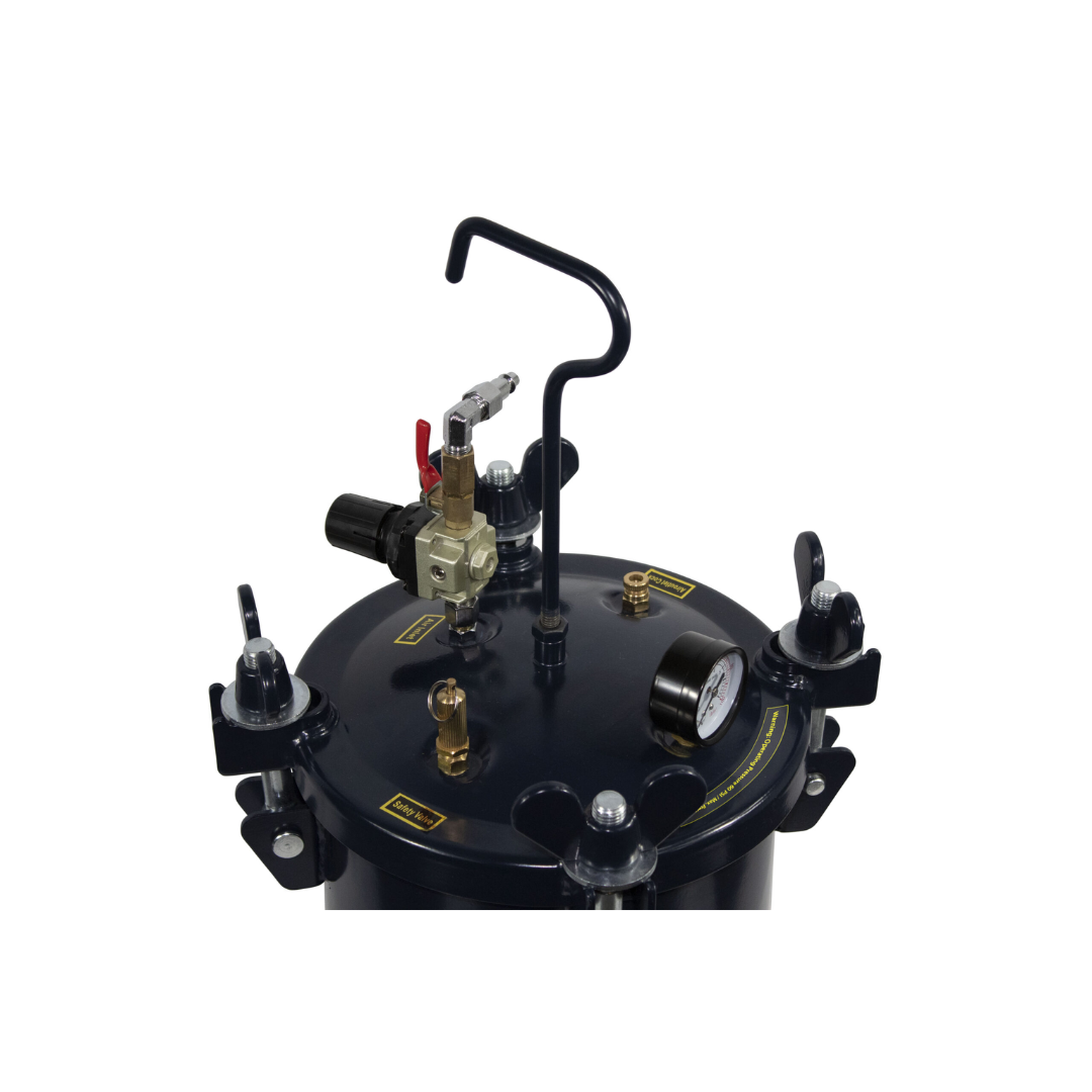 California Air Tools 255C 2.5 Gallon Pressure Pot for Resin Casting top view with multi-clamp sealing system
