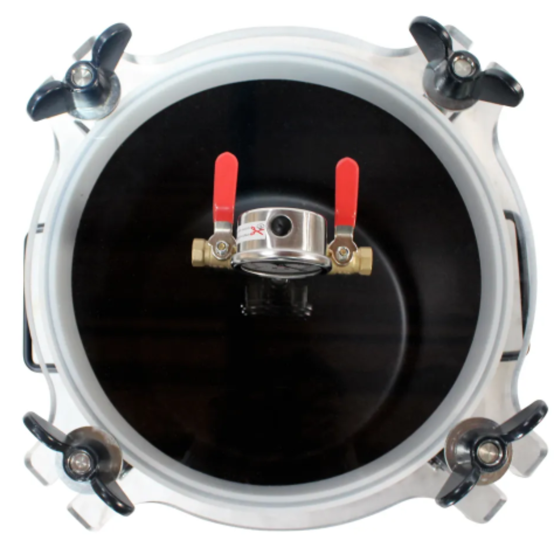 California Air Tools 365VK 5-Gal Pressure Pot Vacuum Kit top-down view of tank interior and fittings
