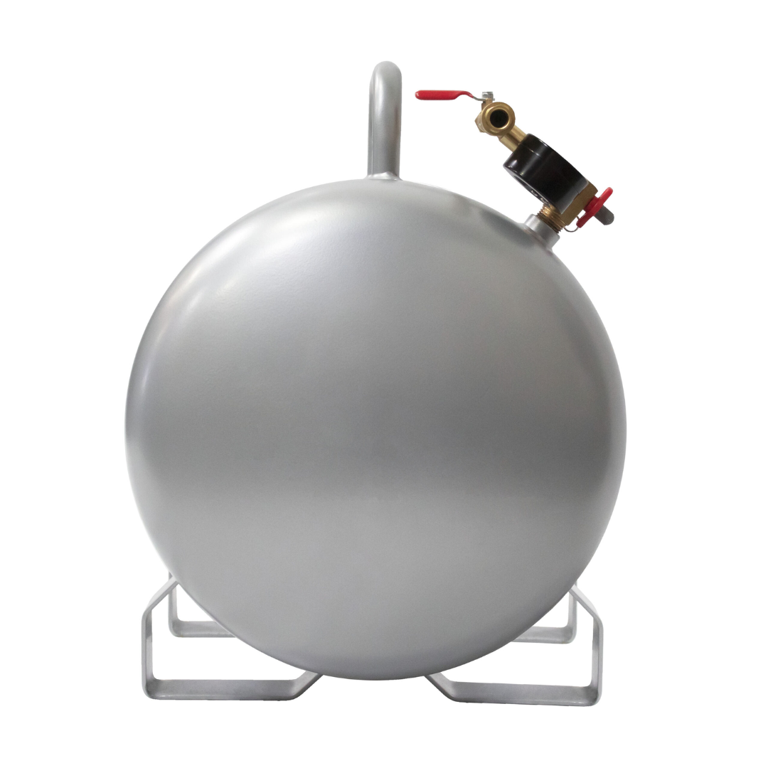 California Air Tools AUX10A 10 Gallon ALUMINUM (No Rust) Ultra Lightweight Auxiliary Air Tank rear view with valve and fittings