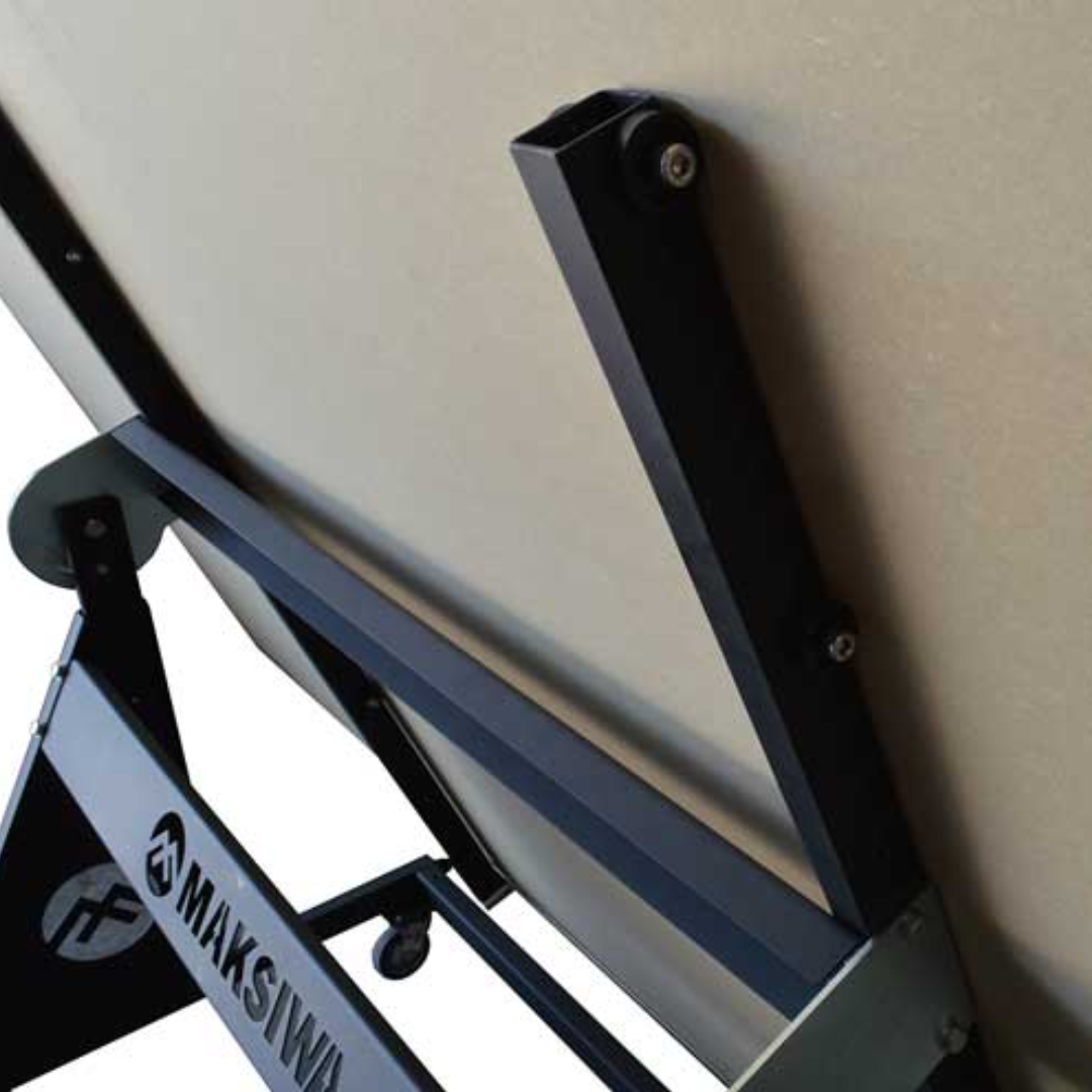 Close-up of Maksiwa TC.3000 Panel Carrier upright support arm