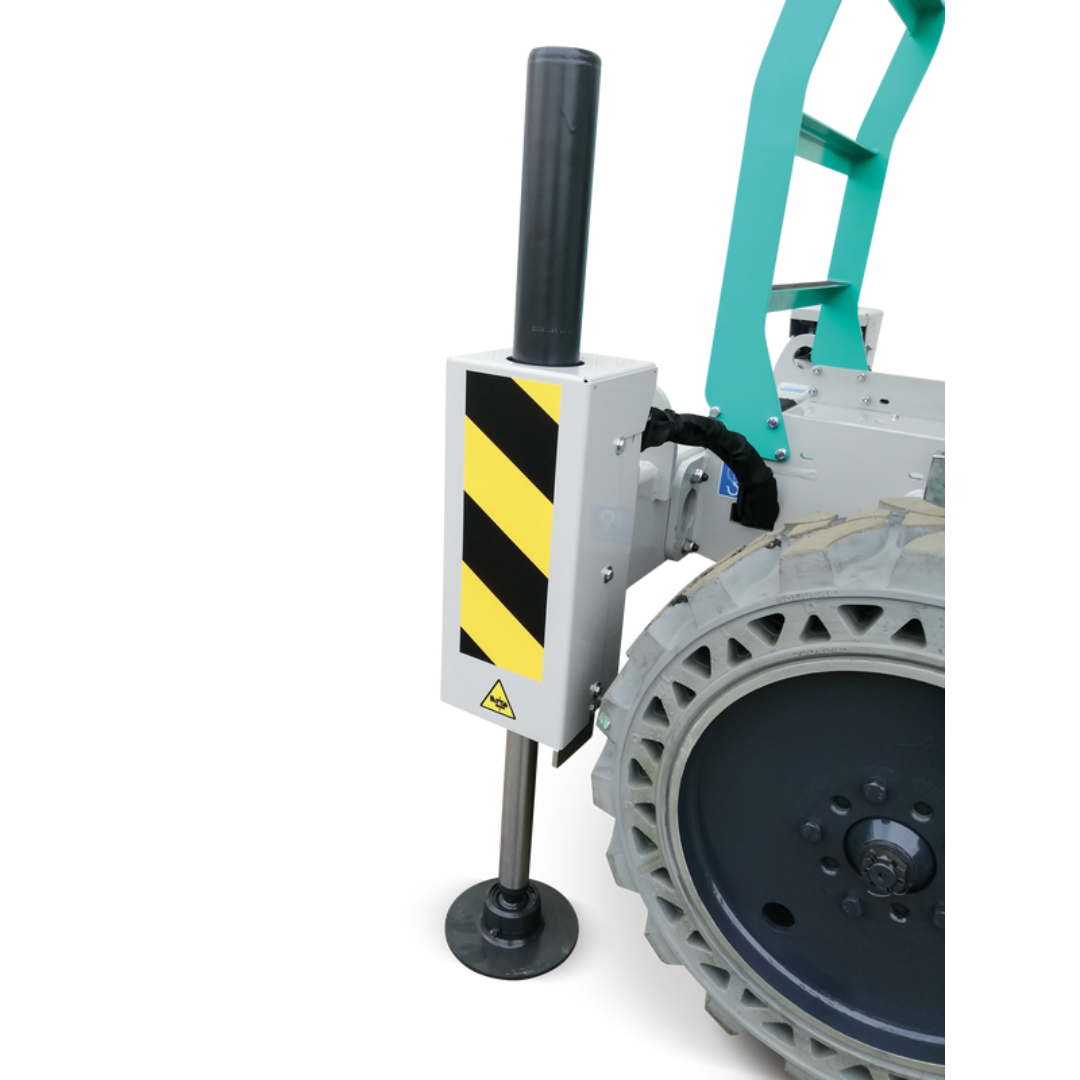 Detailed wheel and stabilizer assembly of IMER IM 7043 DE ROUGH TERRAIN SCISSORS LIFTS designed for uneven terrain and demanding jobsite environments.
