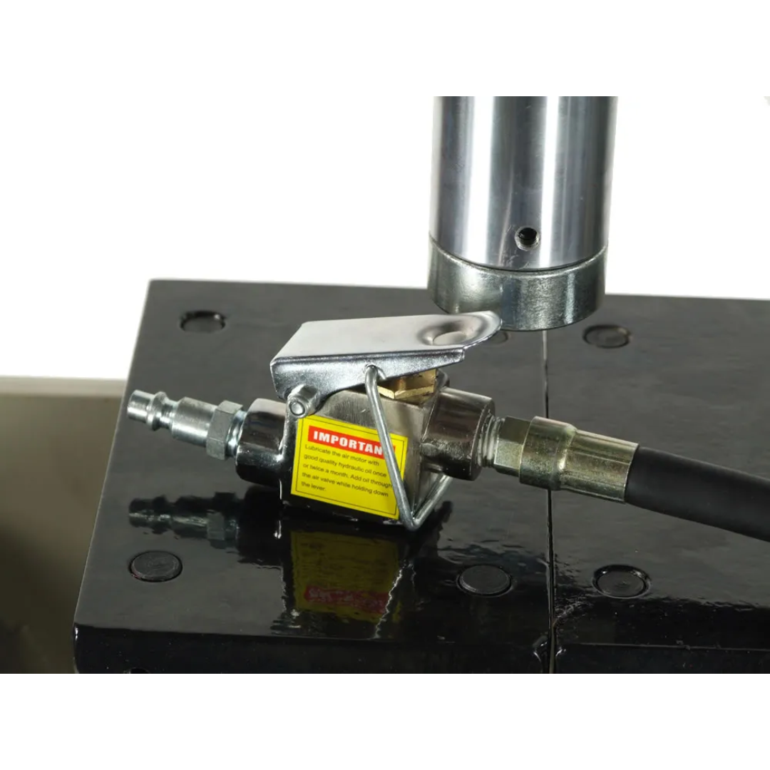 Hydraulic pump and control assembly on Baileigh Shop Press: H Frame, 7.5" Stroke 1004808 designed for smooth and reliable press operation.