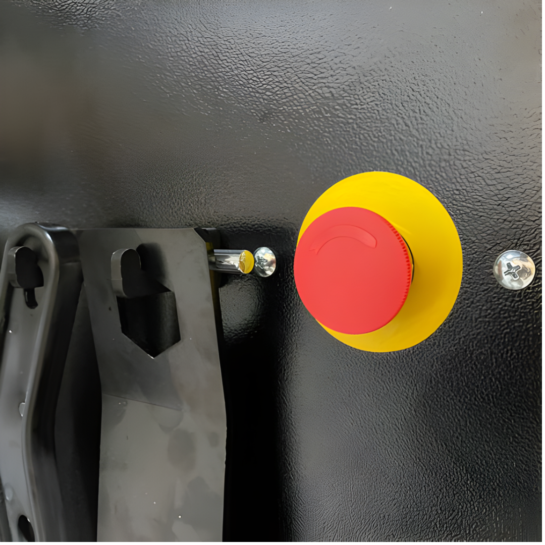 Maksiwa BMT.3200.IR Emergency Stop Button and Power Control Switch (Close-Up)