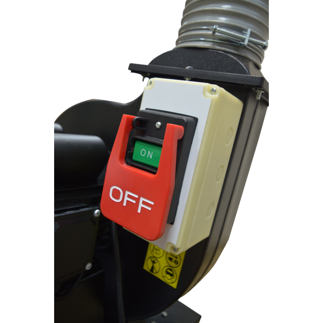 Maksiwa CP/2.C Dust Collector safety power switch close-up with ON/OFF controls
