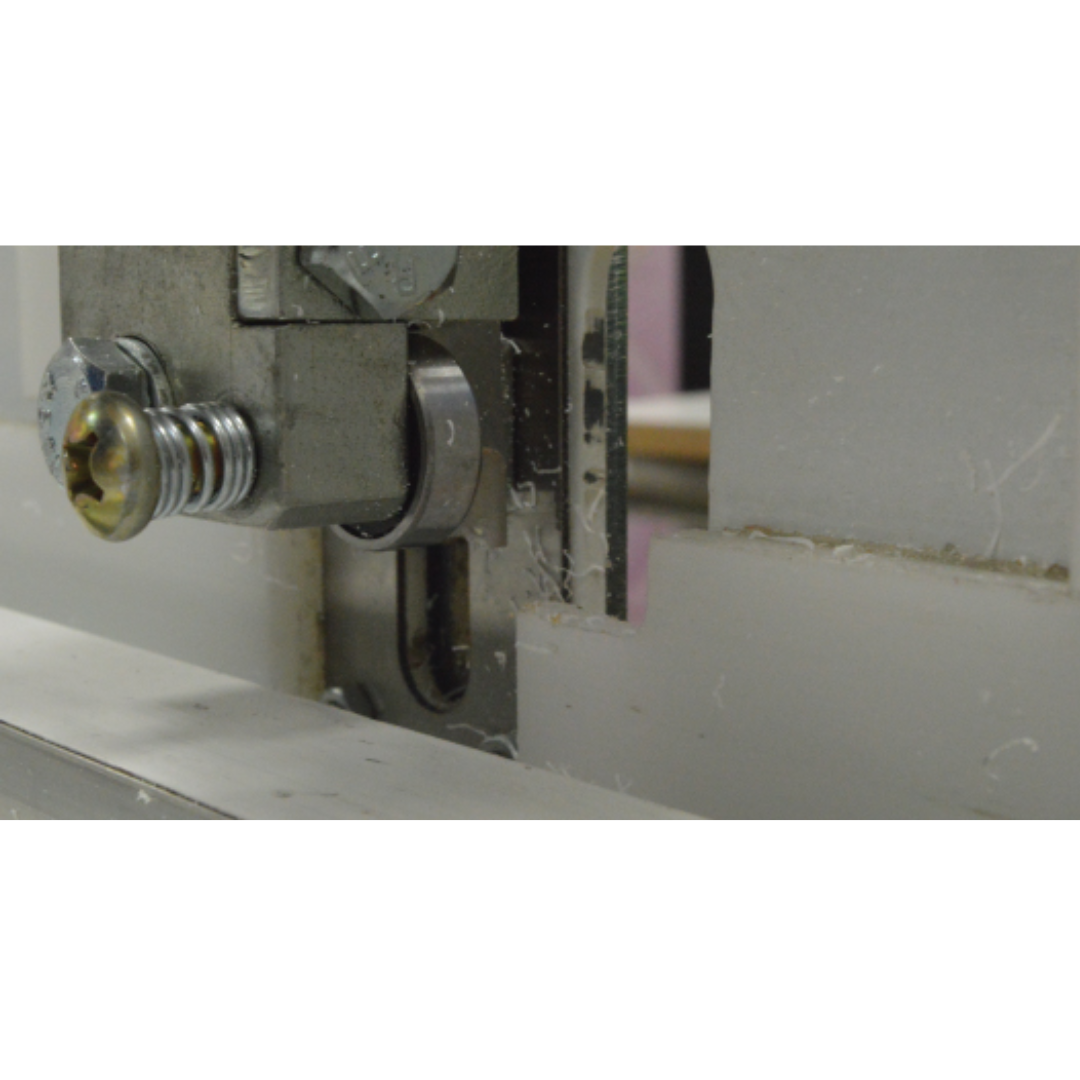Maksiwa RBB.1000 saw blade assembly detail for precise wood working cuts