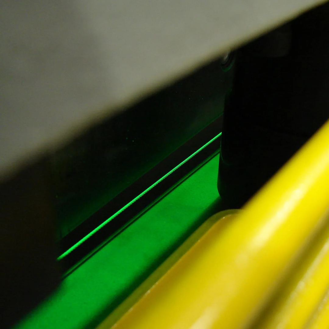Precision cutting blade detail of Baileigh 52-Inch Heavy-Duty Hydraulic Sheet Metal Shear SH-5210-HD 1007122 engineered for clean, consistent shearing performance on heavy-gauge materials.