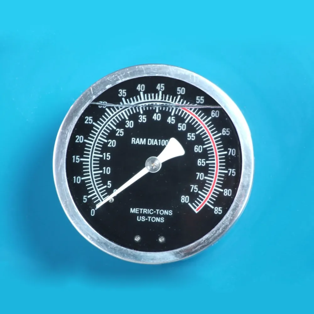 Pressure gauge on Baileigh Air/Hand Shop Press: 7.8" Stroke 1004828 providing accurate monitoring of hydraulic force during pressing applications.