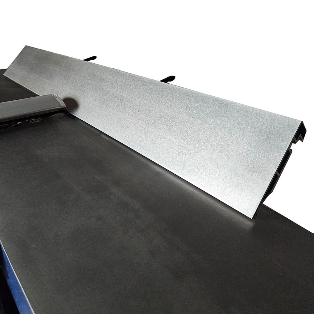 RIKON 25-212H 12" combination planer/jointer with helical cutterhead.