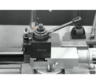 Jet GHB-1236 Geared Head Bench Lathe & Acu-Rite 203 DRO in Jet Metalworking, Turning, Lathes JT9-323230 close up machine tools 