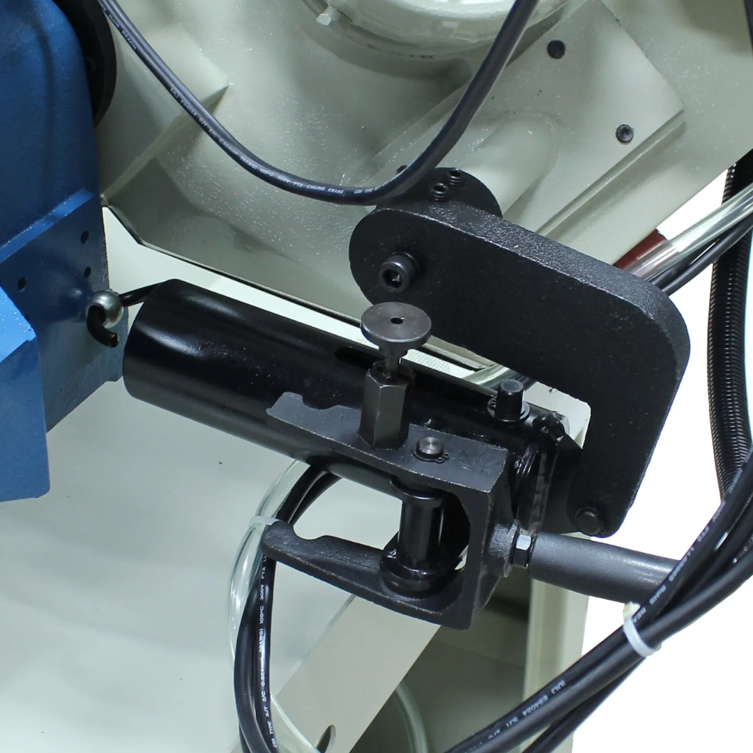 Baileigh 10.5-Inch Variable-Speed Dual-Mitering Bandsaw (BS-350M) 1001557 hydraulic feed and blade guide mechanism engineered for smooth cutting operation.