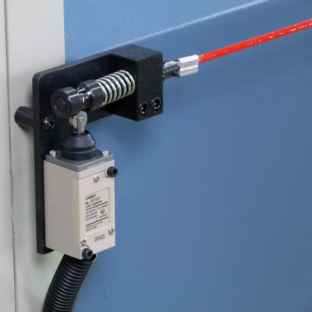 Baileigh 60-Inch Hydraulic Plate Roll, 14-Gauge Mild Steel (PR-514) 1006546 detail view of machine safety switch and control components for reliable industrial performance.