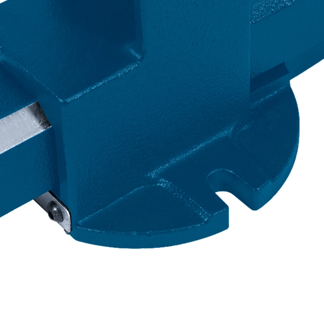 Baileigh 6" Heavy Duty Hitch Vise BV-6HV 1227908 close-up view of rugged steel housing and receiver-mounted design engineered for durability in demanding work environments.