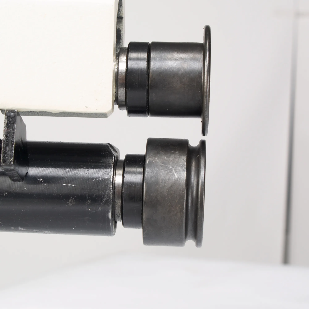 Baileigh Bead Roller - BR-22 1000936 detailed view of forming roll set engineered for accurate sheet metal shaping and professional fabrication results.