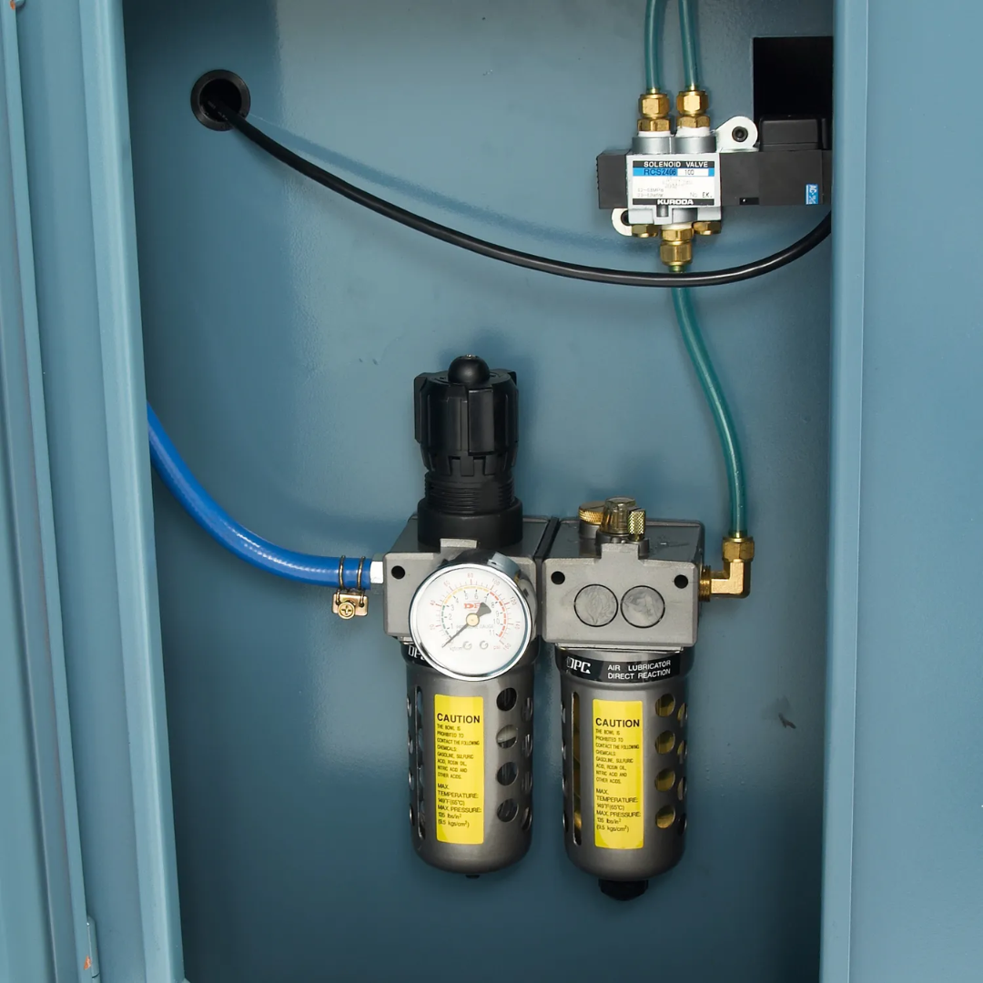 Baileigh Manual Cold Saw CS-350P 1002574 integrated air filter, regulator, and lubrication assembly providing reliable pneumatic support for industrial cold saw operation.