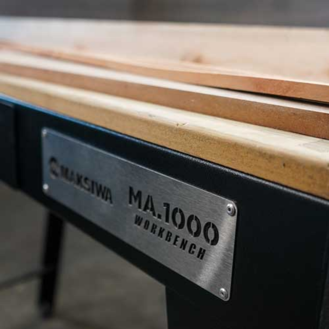 Brand label detail on Maksiwa MA.1000 Workbench