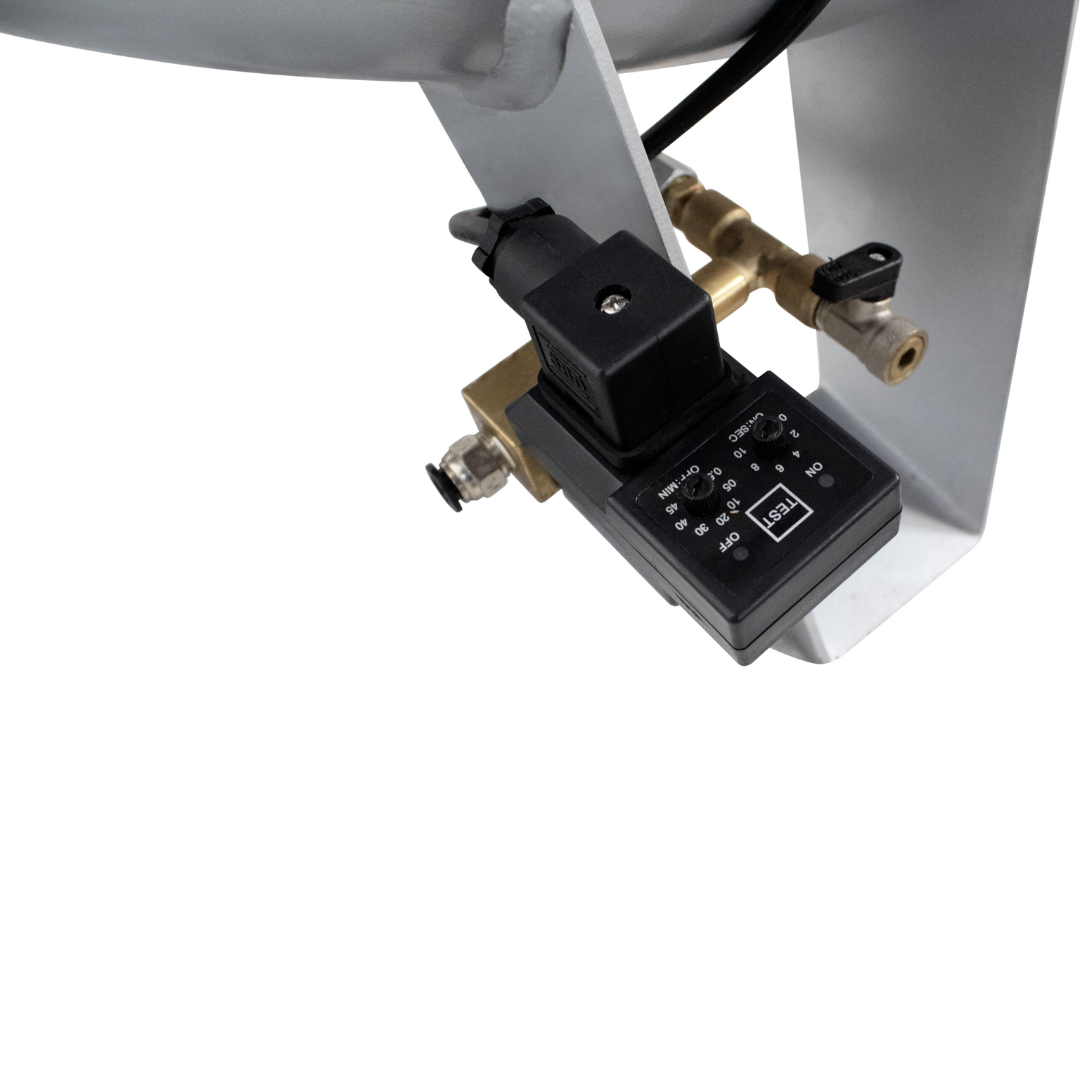 California Air Tools 60040DCADC air compressor electrical connection and SMART control components.