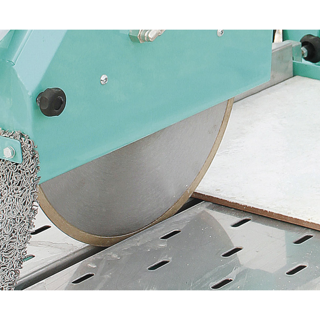 Close-up detail of the IMER COMBICUT 350 iPOWER overhead rail saw blade and cutting table engineered for smooth and accurate wet cutting performance