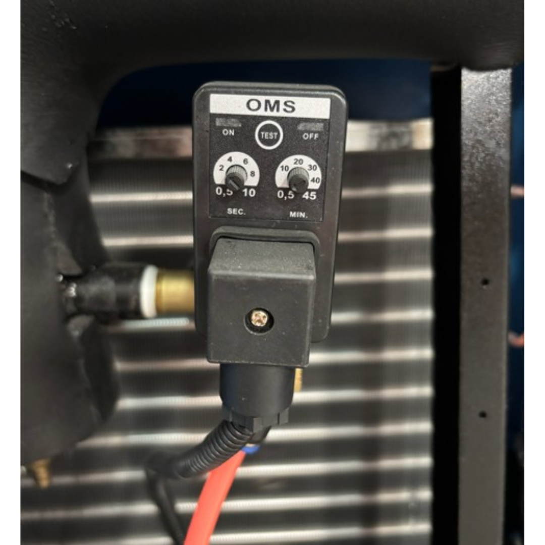Close-up of California Air Tools RD-91503 High-Efficiency Non-Recycling 98% Refrigerated Air Dryer digital control interface and display
