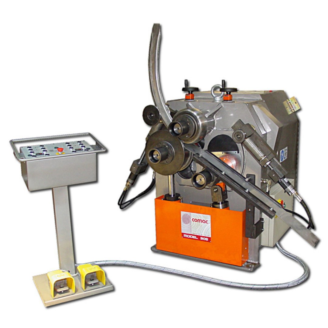 Comac 3000 Series MODEL 305 machine in action
