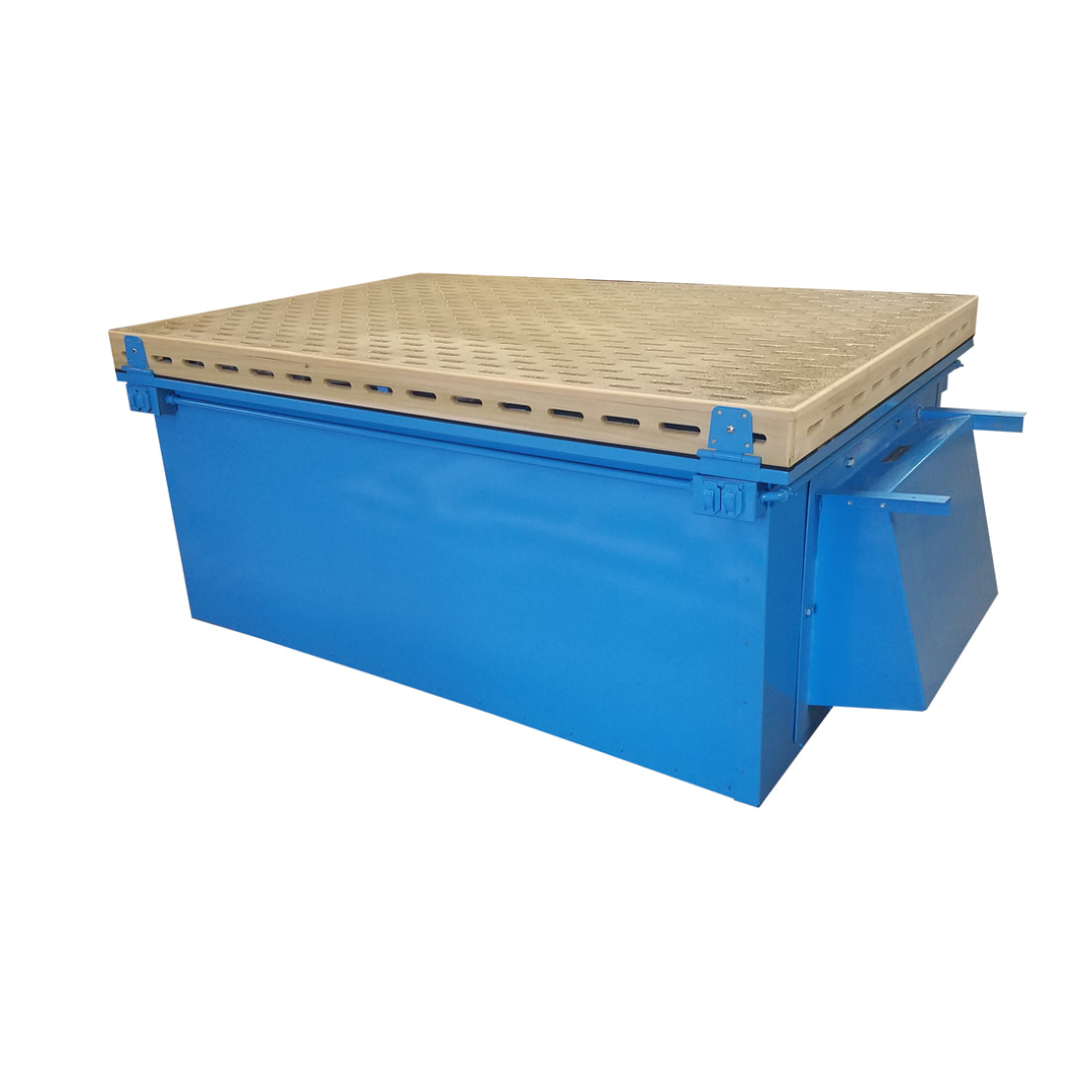Denray 7200 Tube Filtration downdraft sanding station with durable cabinet design, high-efficiency filtration, and large work area engineered for professional sanding and finishing operations.