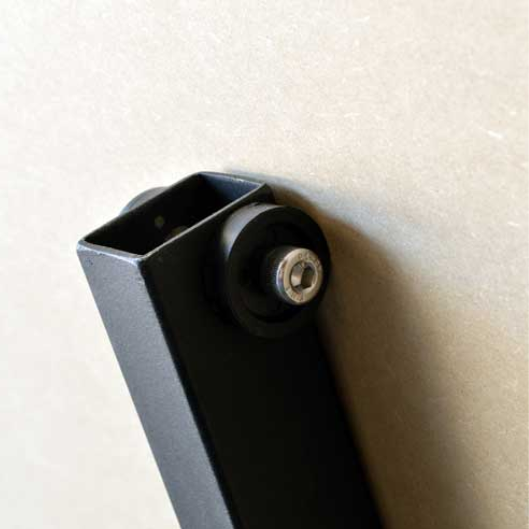 Detail view of Maksiwa TC.3000 Panel Carrier arm locking mechanism