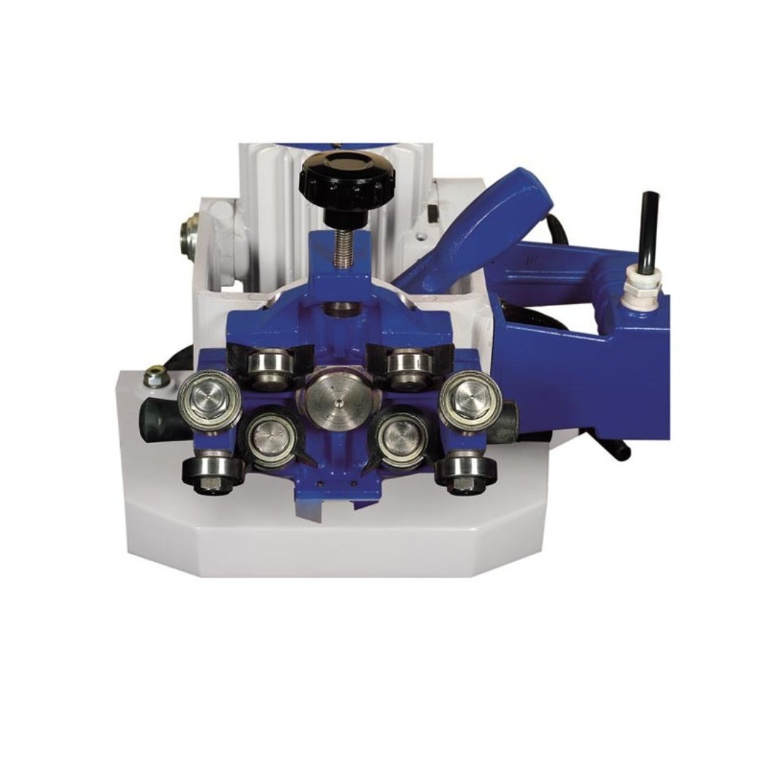 Detailed side profile of OMGA RADIAL 900/7 18" Arm Saw showing adjustable radial arm mechanism and motor housing.