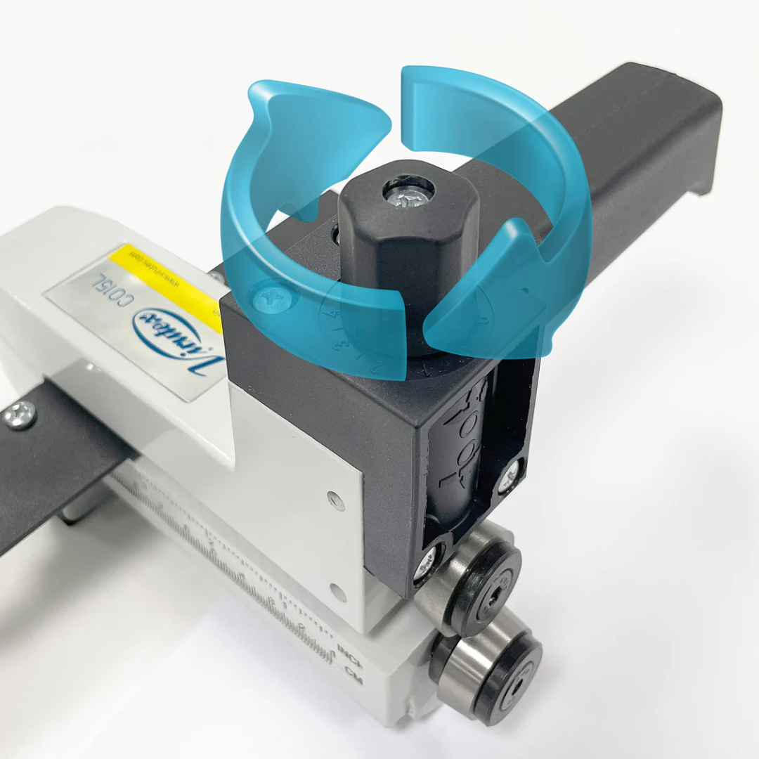 Detailed view of Virutex Laminate Cutter CO15L 1500200 cutting head and alignment system