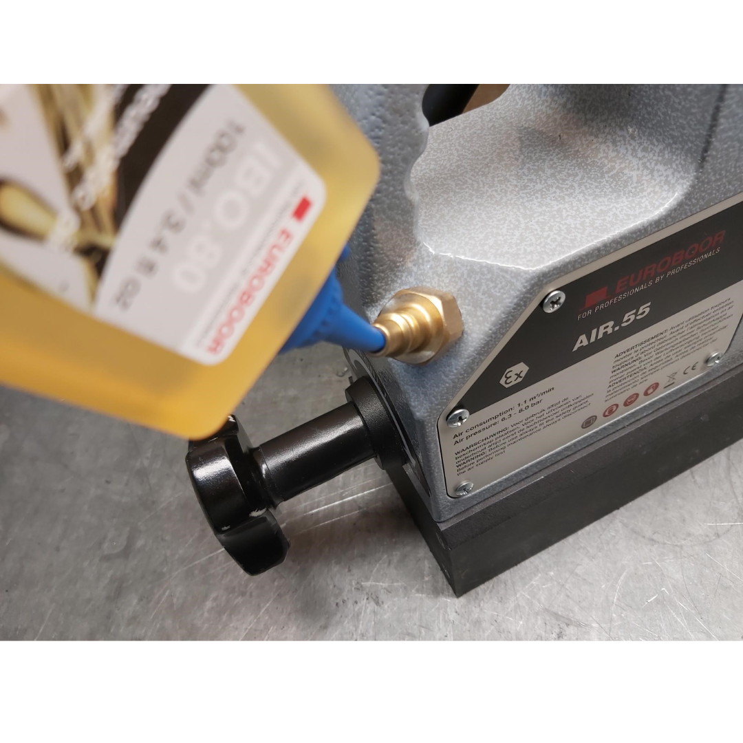 Euroboor AIR.55 Pneumatic Magnetic Drilling Machine close-up of the lubrication system used to improve drilling performance and extend tool life during annular cutting operations