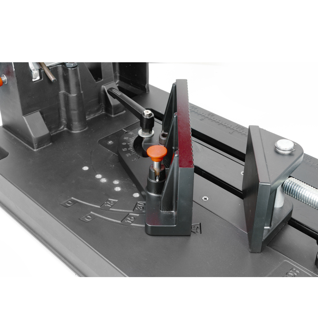 Euroboor EDC.355 Dry Cut Saw precision vise clamp system designed for accurate positioning and secure clamping of metal workpieces