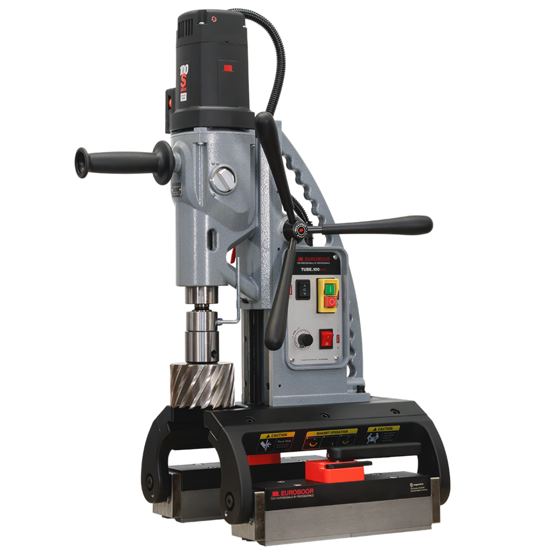 Euroboor TUBE.100S+/T Magnetic Drilling Machine mounted on pipe with annular cutter and adjustable pipe clamping base