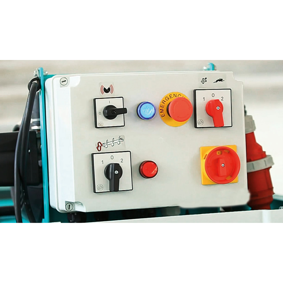 IMER STEP-UP 120 Rotor/Stator Pump 1106181 control panel close-up featuring operational controls, emergency stop functions, and pumping system management interface.