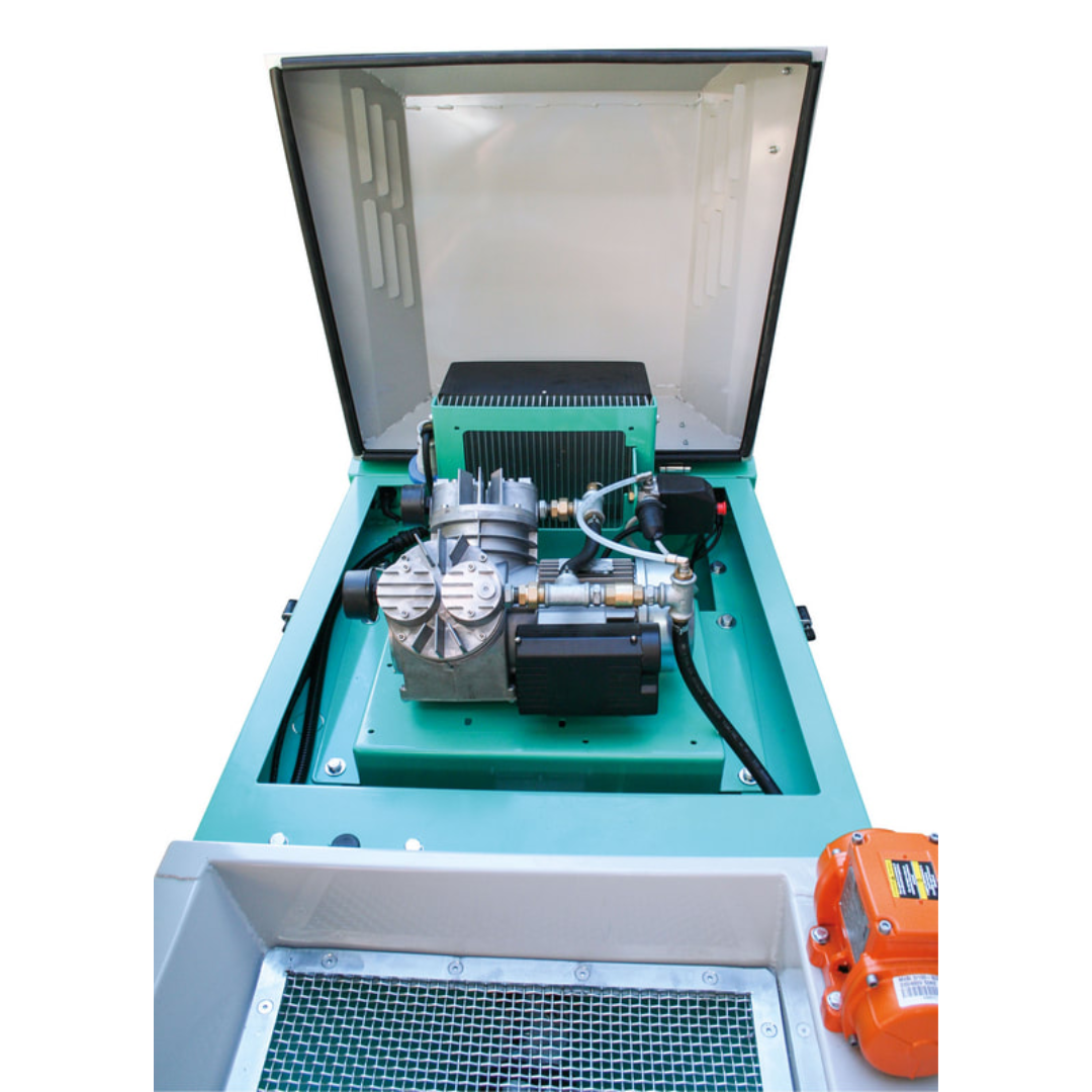 IMER STEP-UP 120 Rotor/Stator Pump 1106181 hopper interior close-up displaying mixing and feed chamber engineered for efficient material handling and continuous pumping performance.