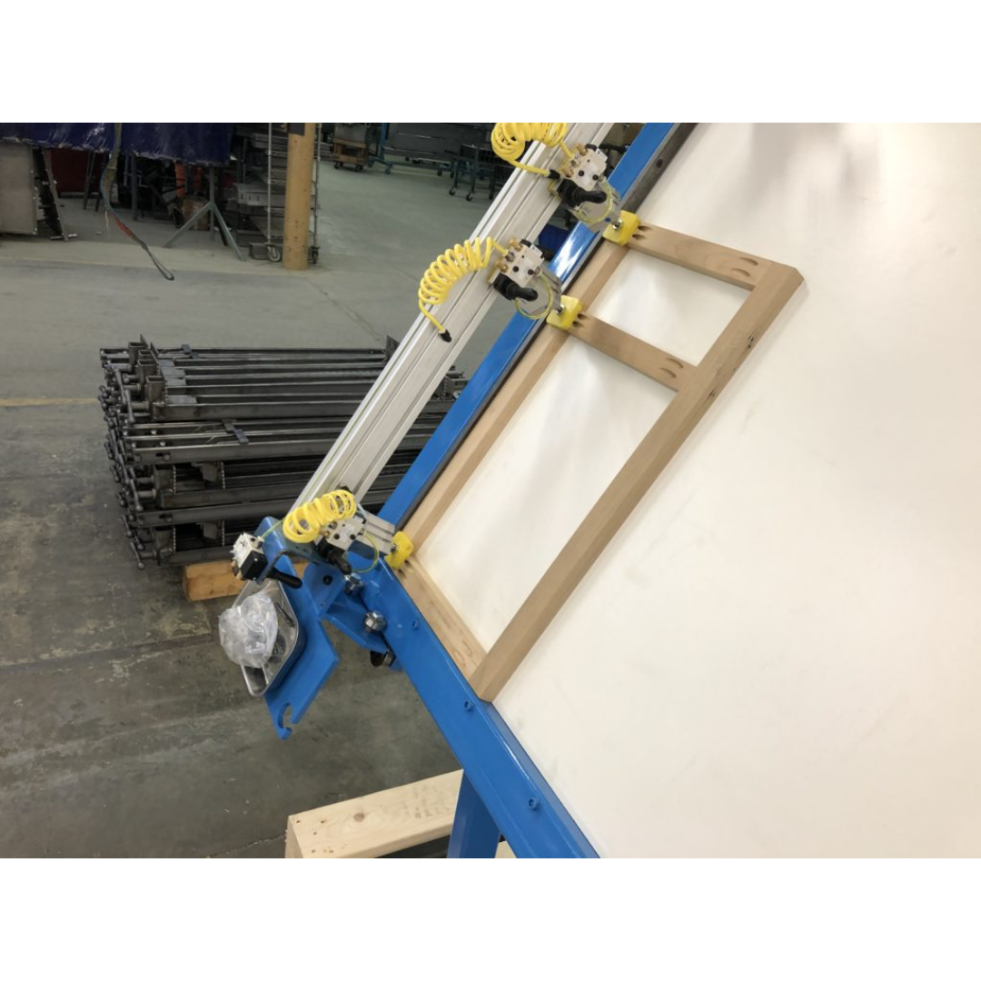 JLT #720A (#78G) Face Frame Table close-up of clamp mechanism securing frame joints tightly