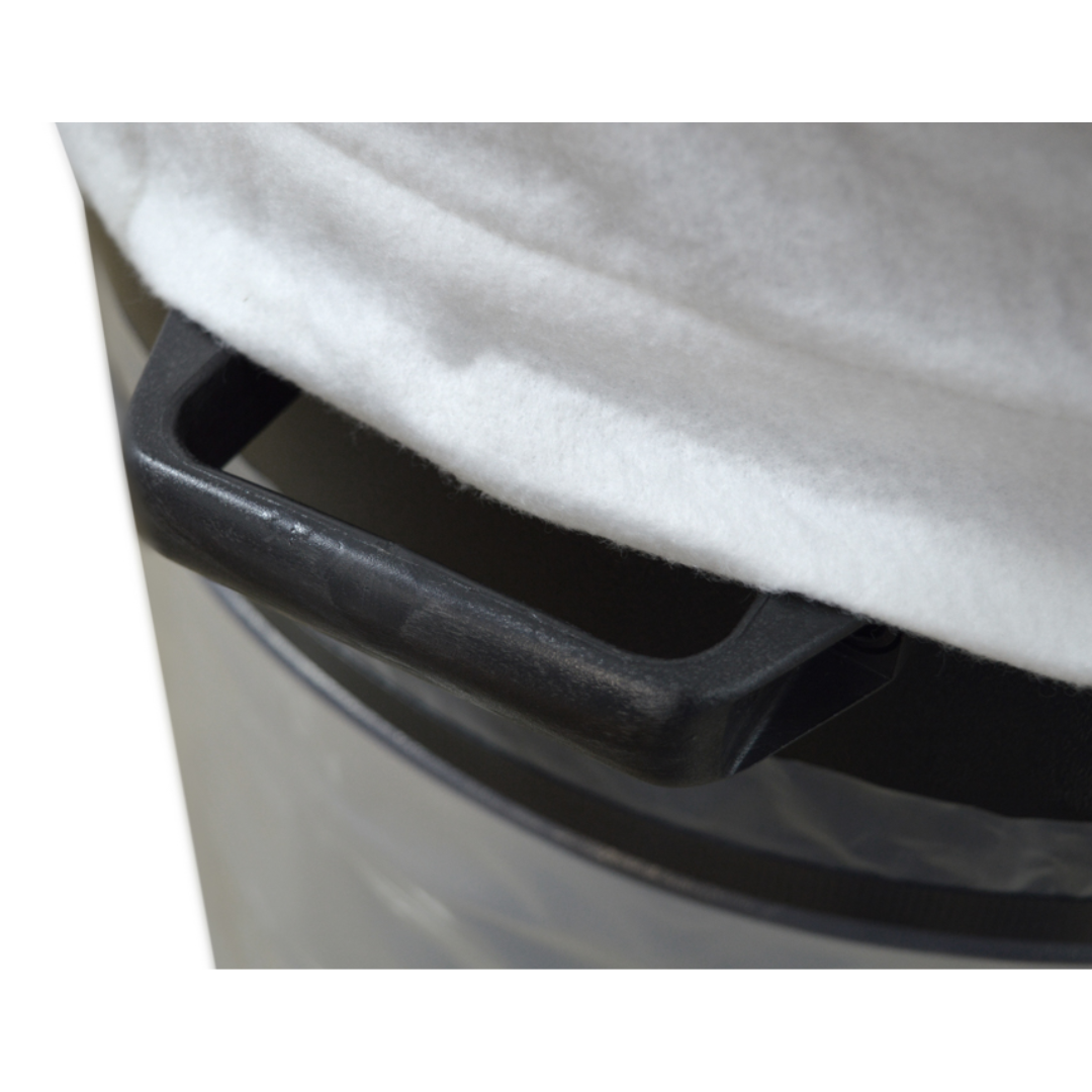 Maksiwa CP/2.C Dust Collector bag clamp and collection bag attachment close-up detail