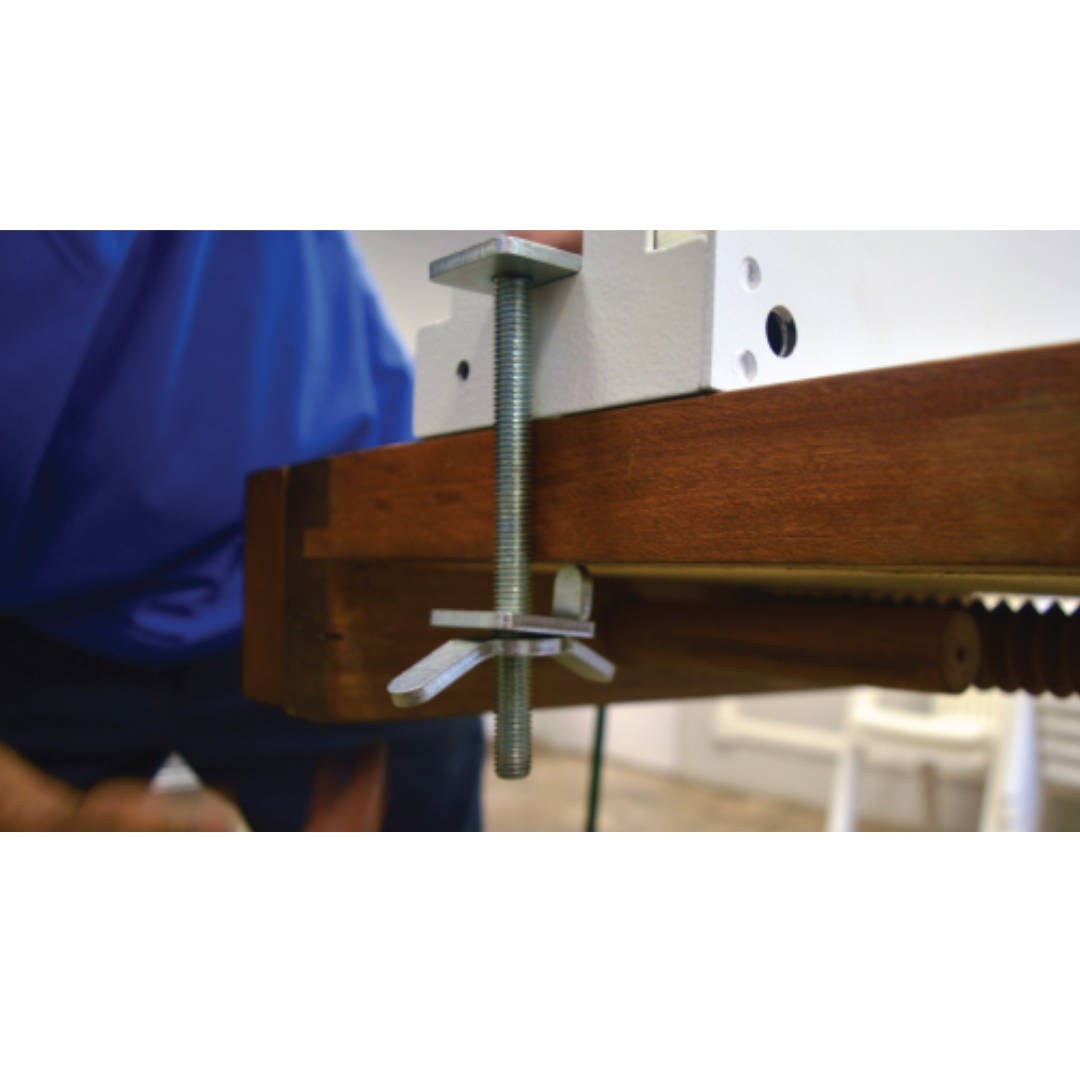 Maksiwa RBB.1000 panel saw fence and measure ment system close-up