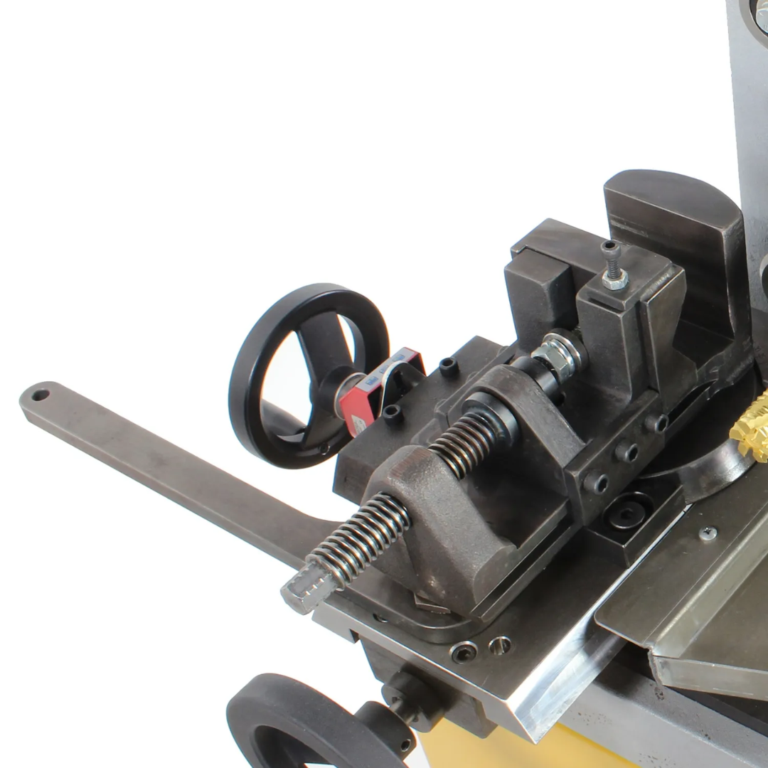 Precision feed mechanism on Baileigh Tube & Pipe Notcher TN-800 1008064 designed for controlled cutting and consistent notch quality.