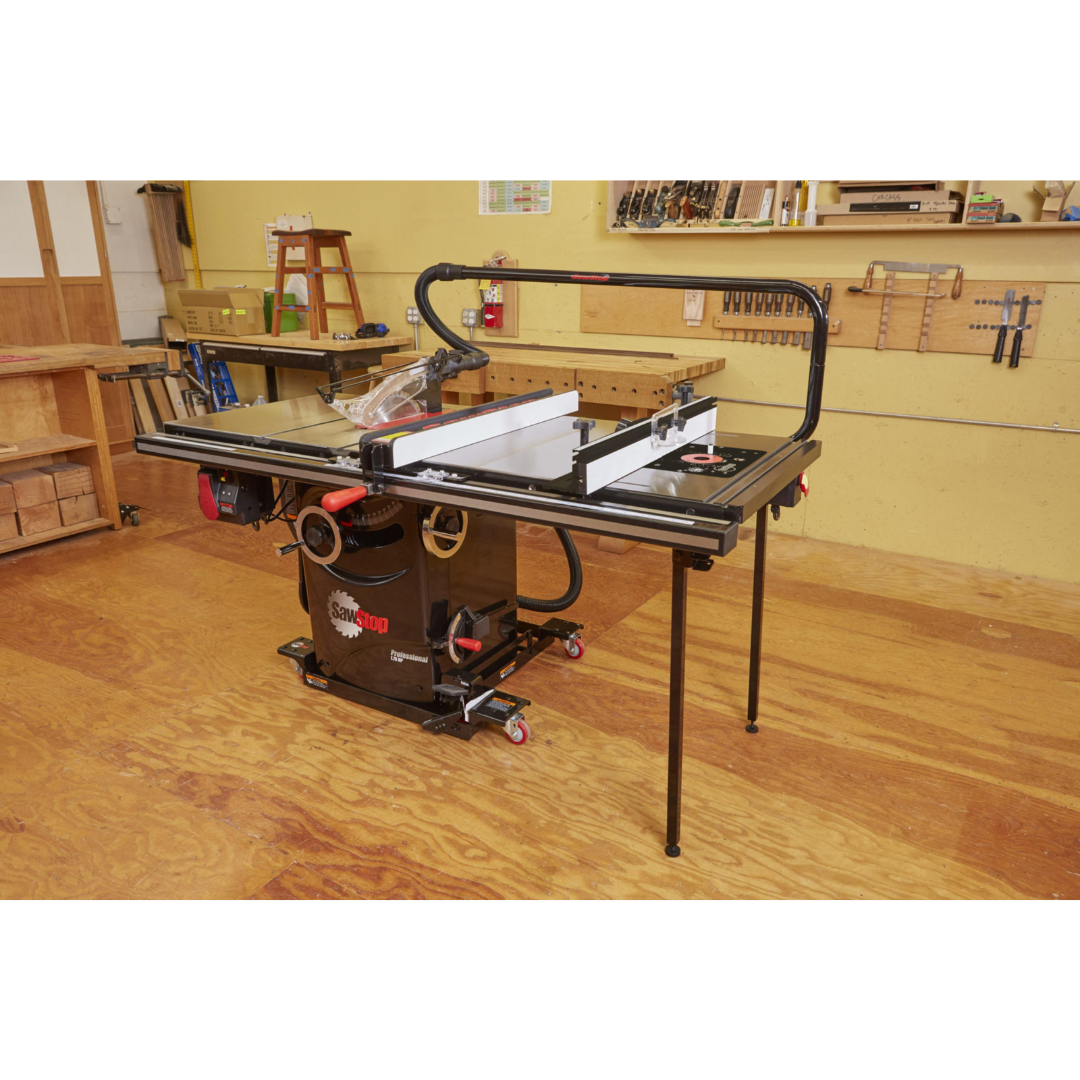 SawStop 27″ In-Line Router Table RT-TGP workshop setup showcasing the cast iron table, adjustable router fence, and integrated routing workstation design.