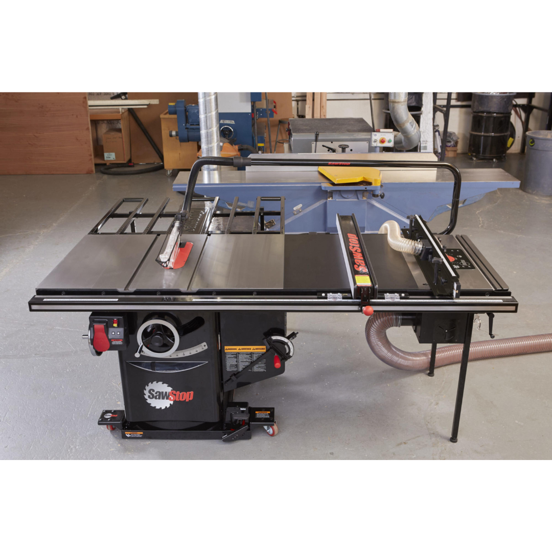 SawStop 30″ In-Line Router Table RT-TGI complete workstation view highlighting integrated routing capabilities, durable construction, and seamless table saw expansion.