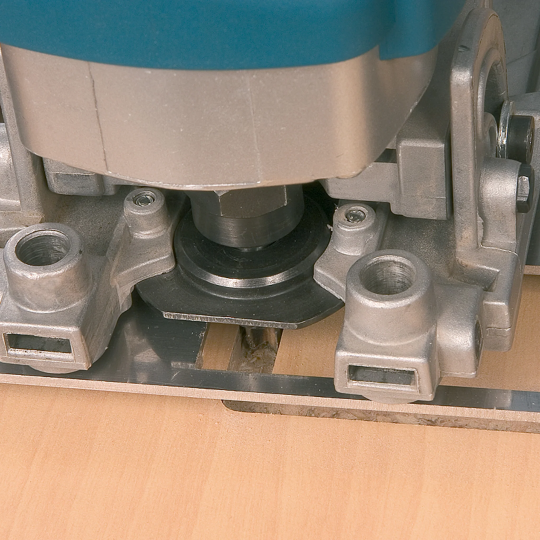 Virutex FR292R Electronic Tiltable Trimmer (120V) 9200499 close-up of tilting base mechanism for angle adjustment