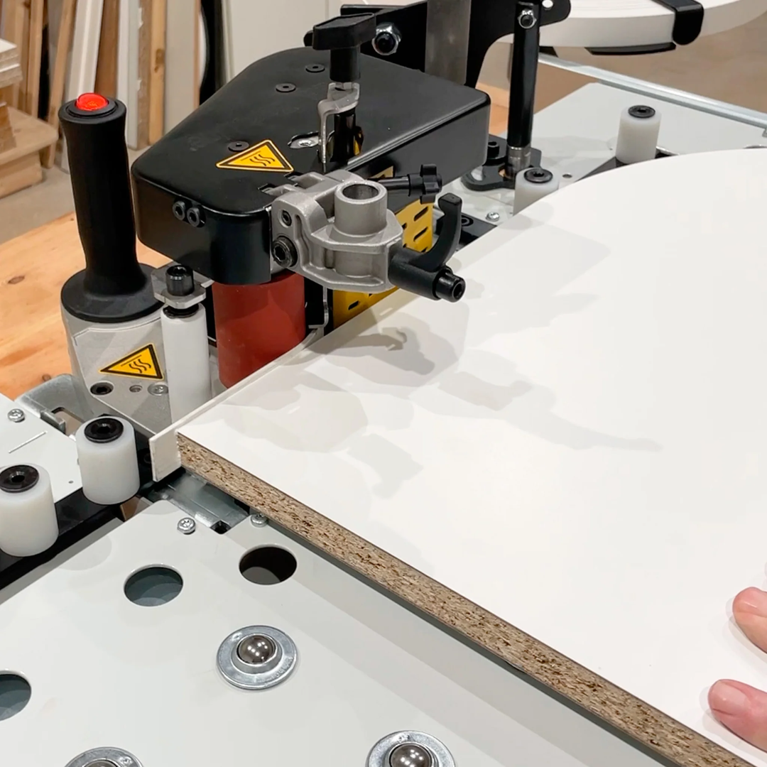 Virutex MEB ZeroLine® Table For Stationary Use 5046823 in use with panel edge trimming setup for high-precision work