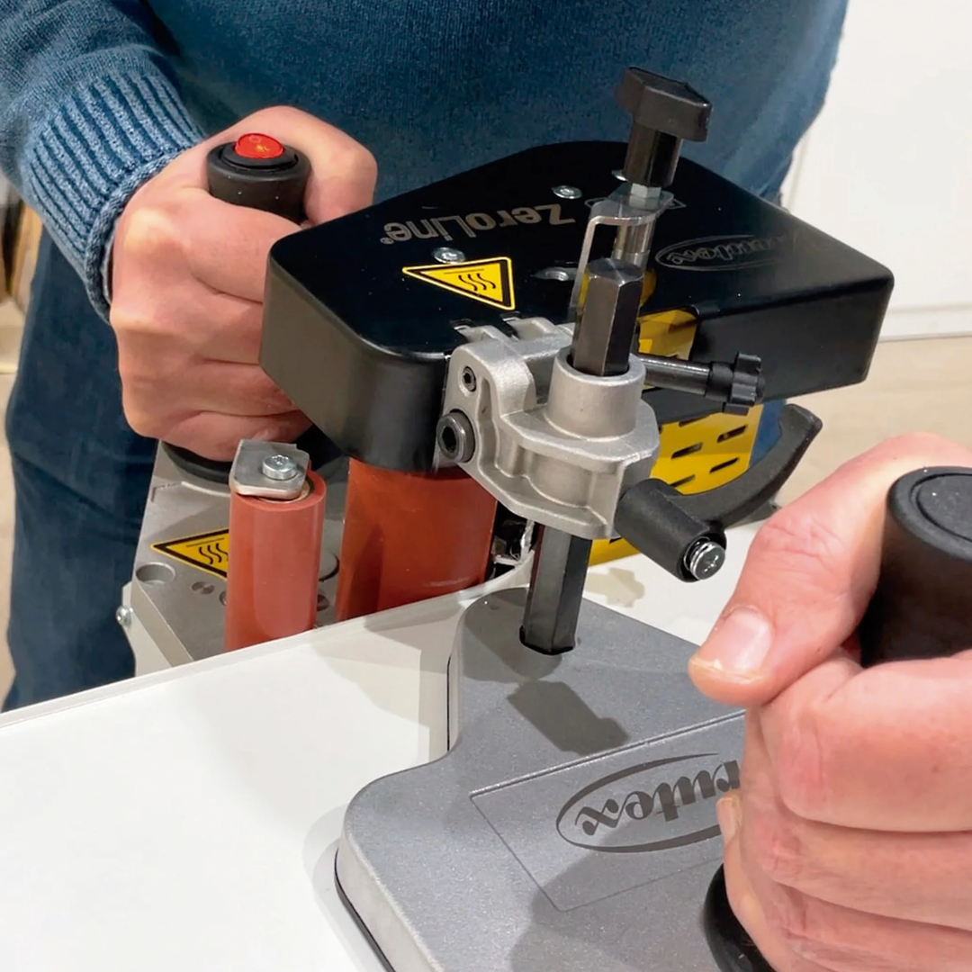 Virutex Portable Edgebander PEB Zeroline® (230 V) 5000810 applying edge banding to panel with precision control.