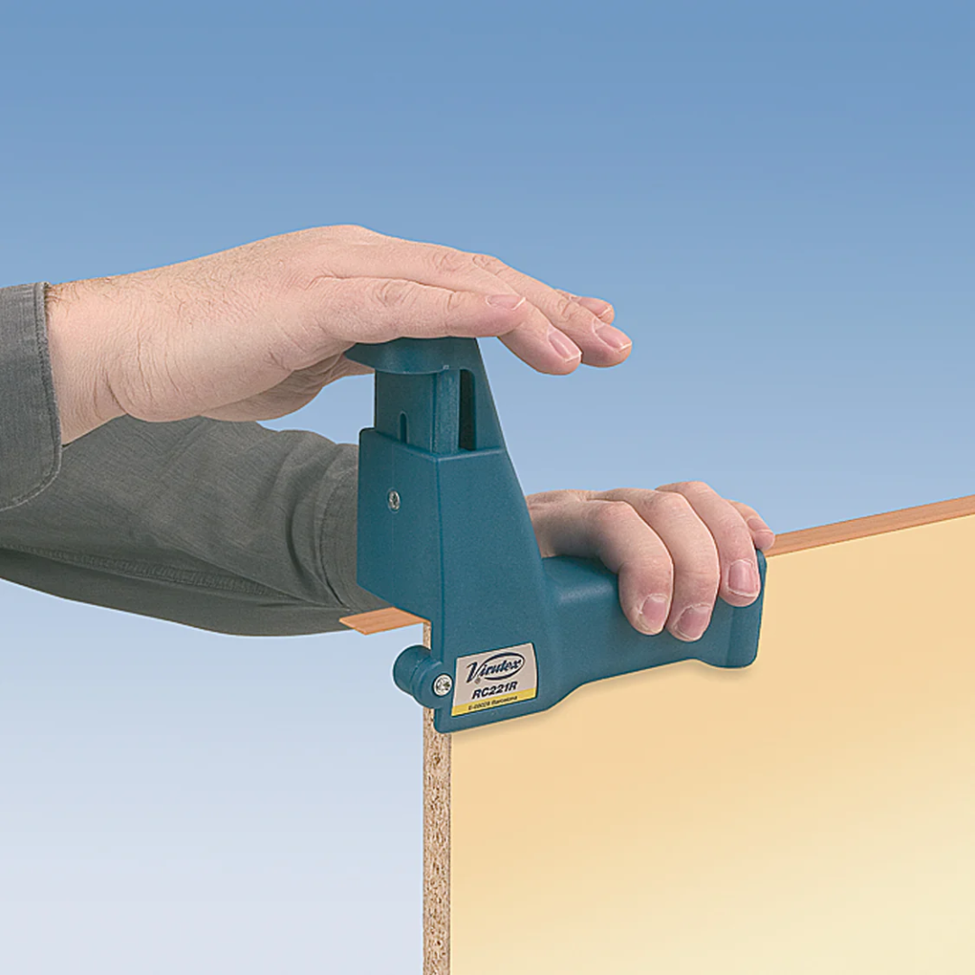 Virutex RC221R Hand End Trimmer For Edgebanding 2100600 close-up showing ergonomic grip and precision cutting blade for accurate edge finishing